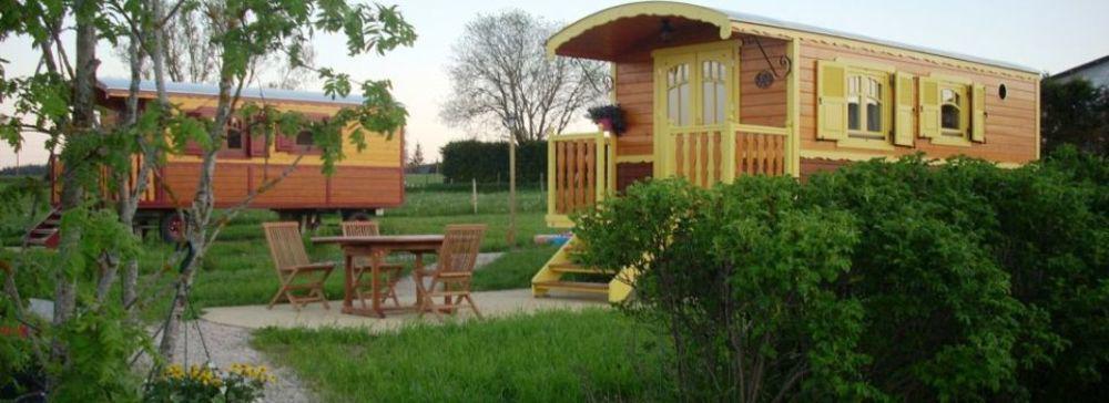 Les Roulottes De La Ferme Des Chanaux Saint-Julien-d'Ance Exterior foto